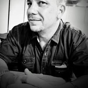 Meet your Posher, Larry